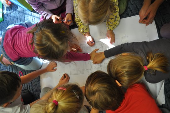 Projekt Dom: studiowanie rzutu budynku